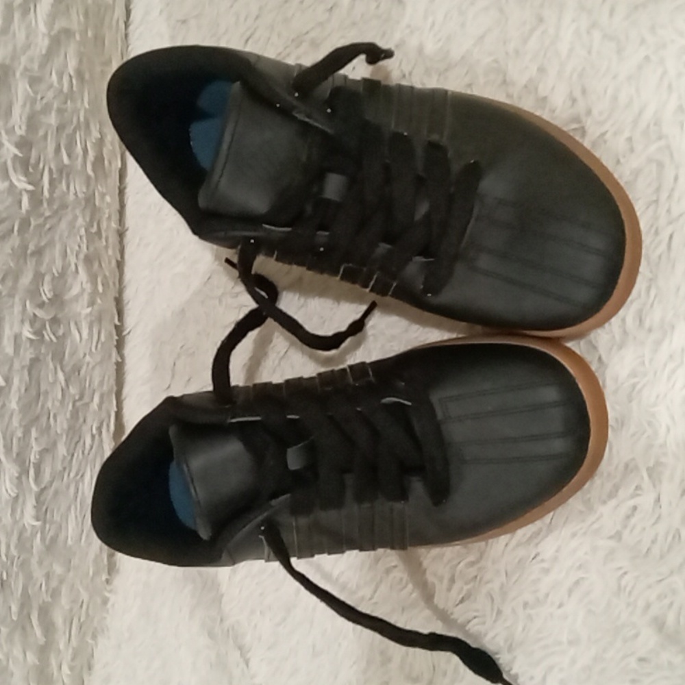 Womens KSwiss sneakers.